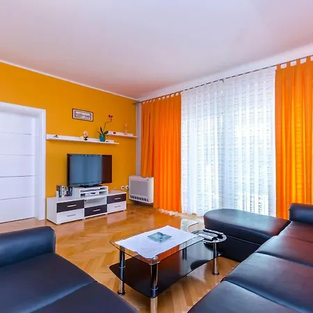 Maslina Apartment