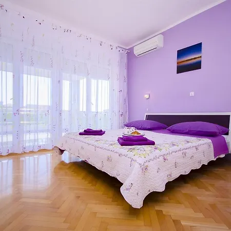 Apartment Maslina Trogir