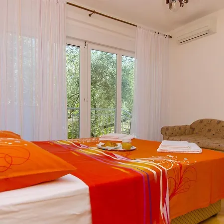 Maslina Apartment *